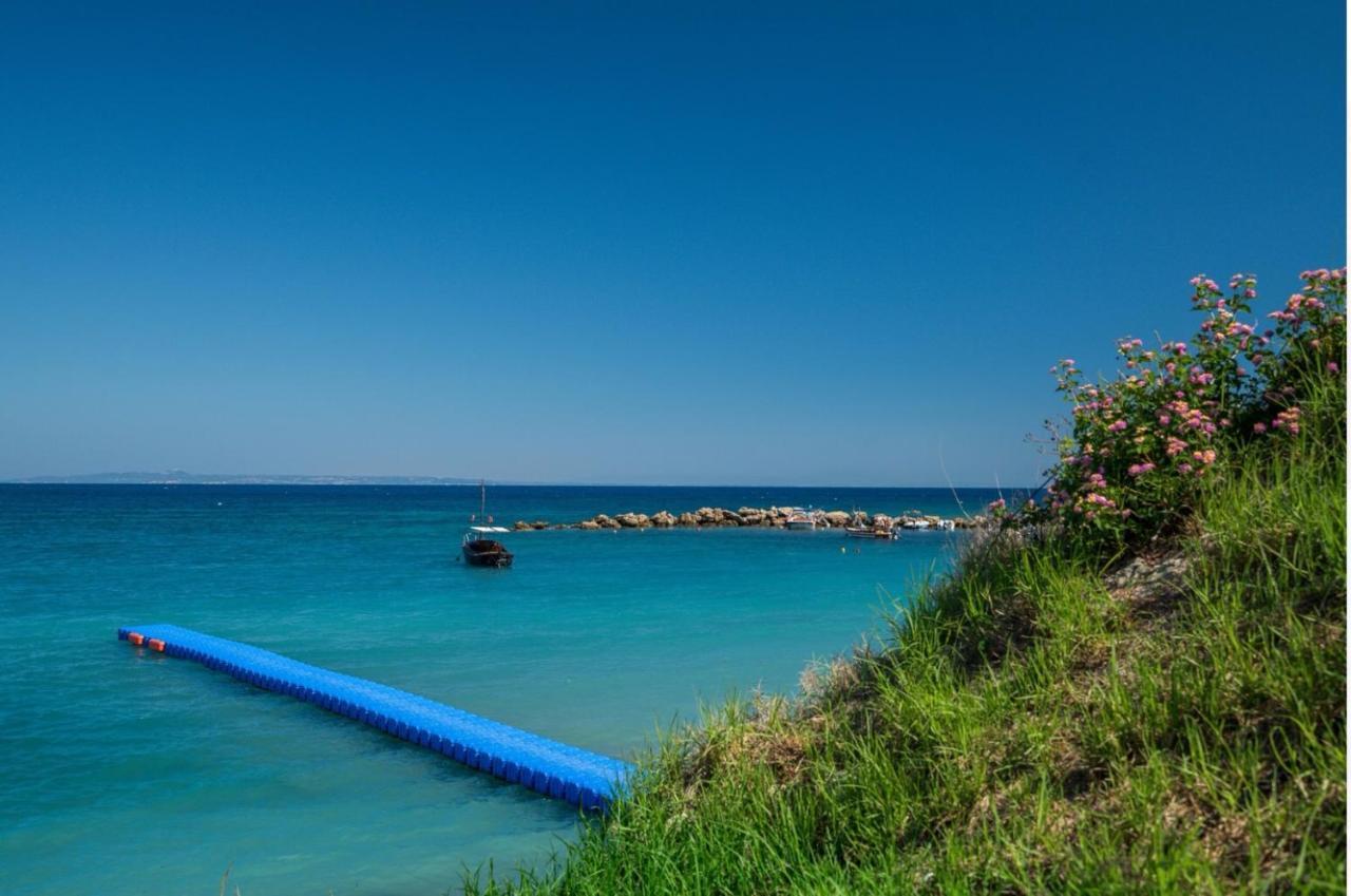 Porto Roma Seaside Studios Vasilikí Dış mekan fotoğraf